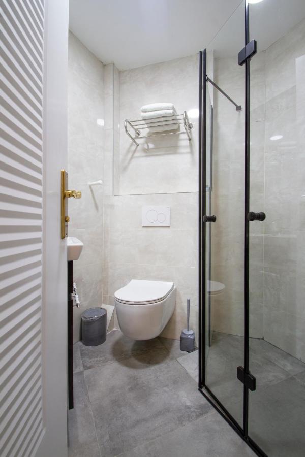 Turna Hotel Istanbul Exterior photo