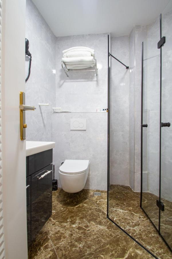 Turna Hotel Istanbul Exterior photo