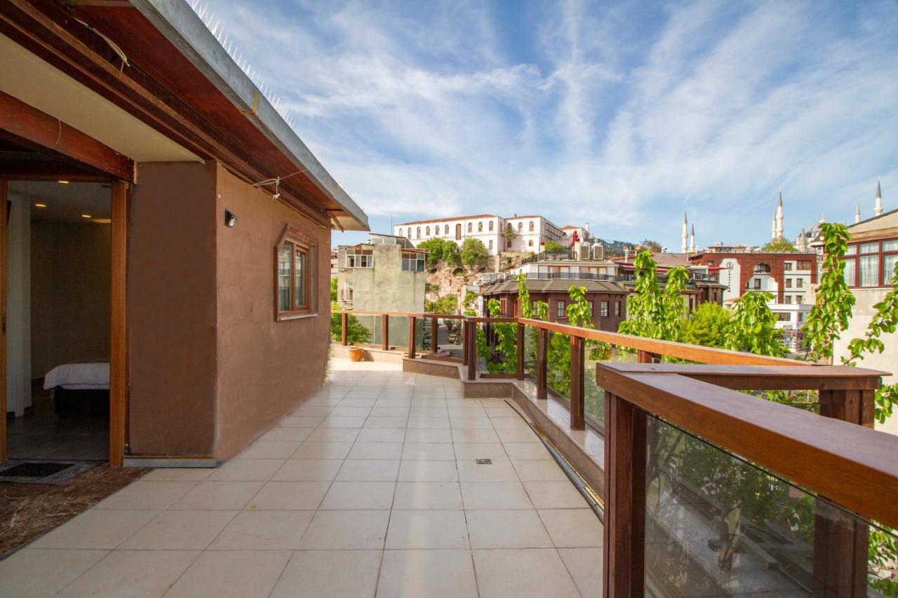 Turna Hotel Istanbul Exterior photo